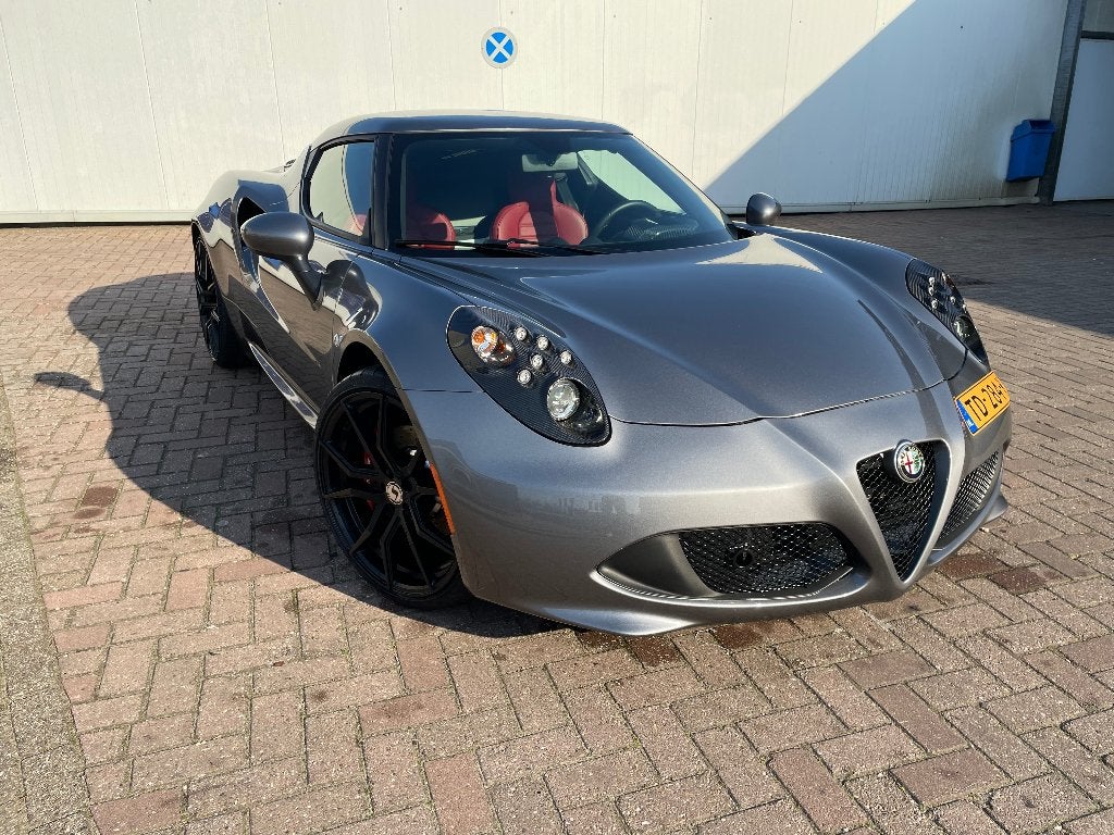 Alfa Romeo 4C 1750 TBI TCT 2016 Grijs, 4 cilinders, Leder, Overige kleuren, 925 kg