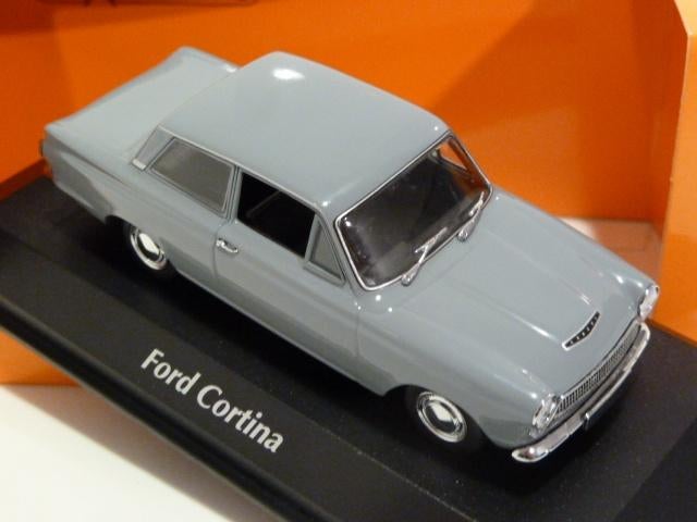 Maxichamps Minichamps Ford Cortina RHD 1962 1:43 940082000, Hobby en Vrije tijd, Modelauto's | 1:43, Nieuw, Auto, MiniChamps, Ophalen of Verzenden