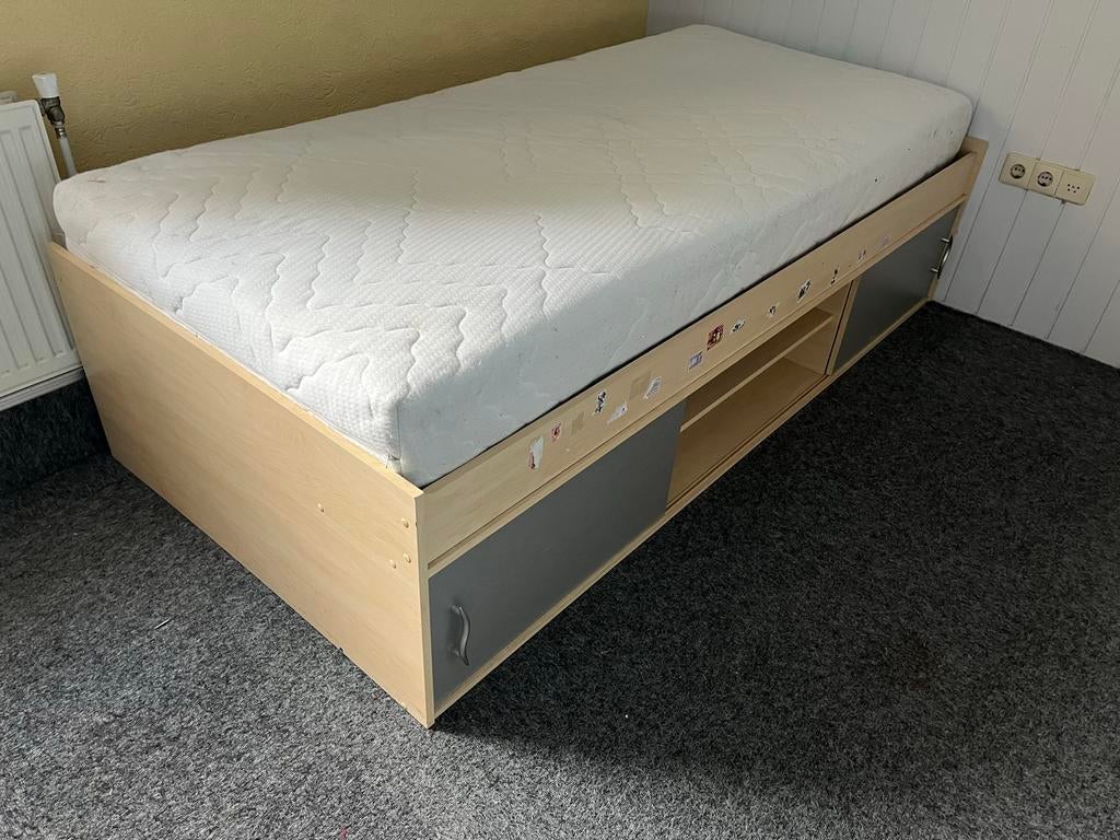 Eenpersoonsbed met opbergruimte, Ophalen, Gebruikt, 90 cm, Nvt
