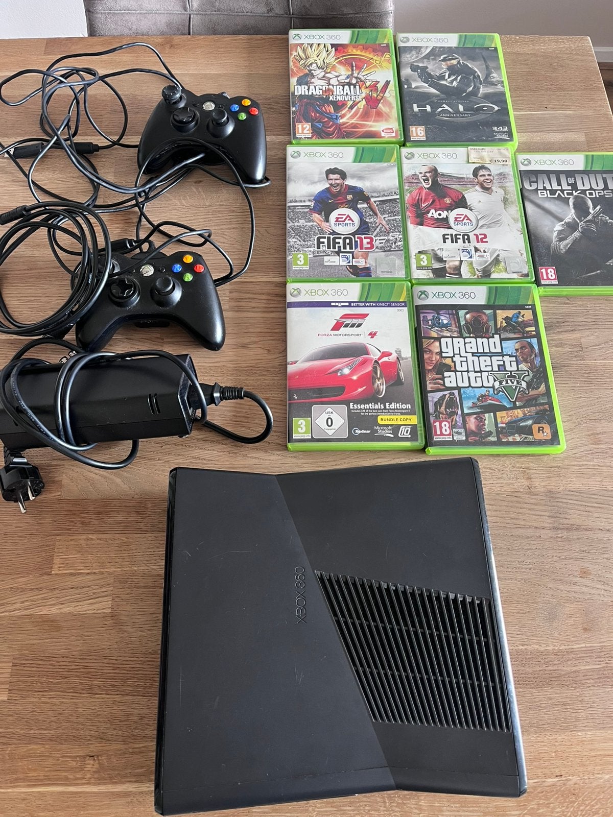 Xbox 360 spelcomputer, Spelcomputers en Games, Spelcomputers | Xbox 360, Ophalen, Met 2 controllers, 250 GB, Gebruikt