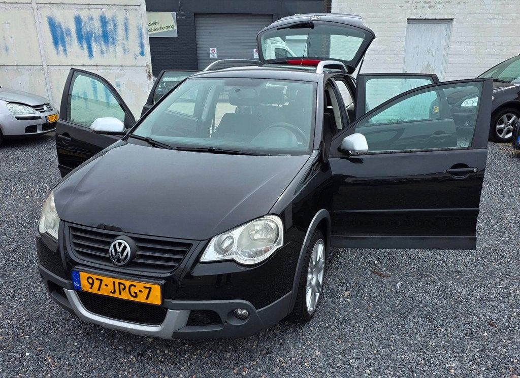 Volkswagen Polo 1.4-16V Cross 5 deurs Airco, Voorwielaandrijving, Gebruikt, Zwart, Startonderbreker