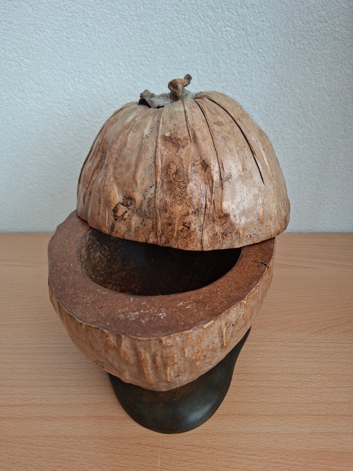 Decoratieve Kokosnoot Kom met Deksel, Ophalen