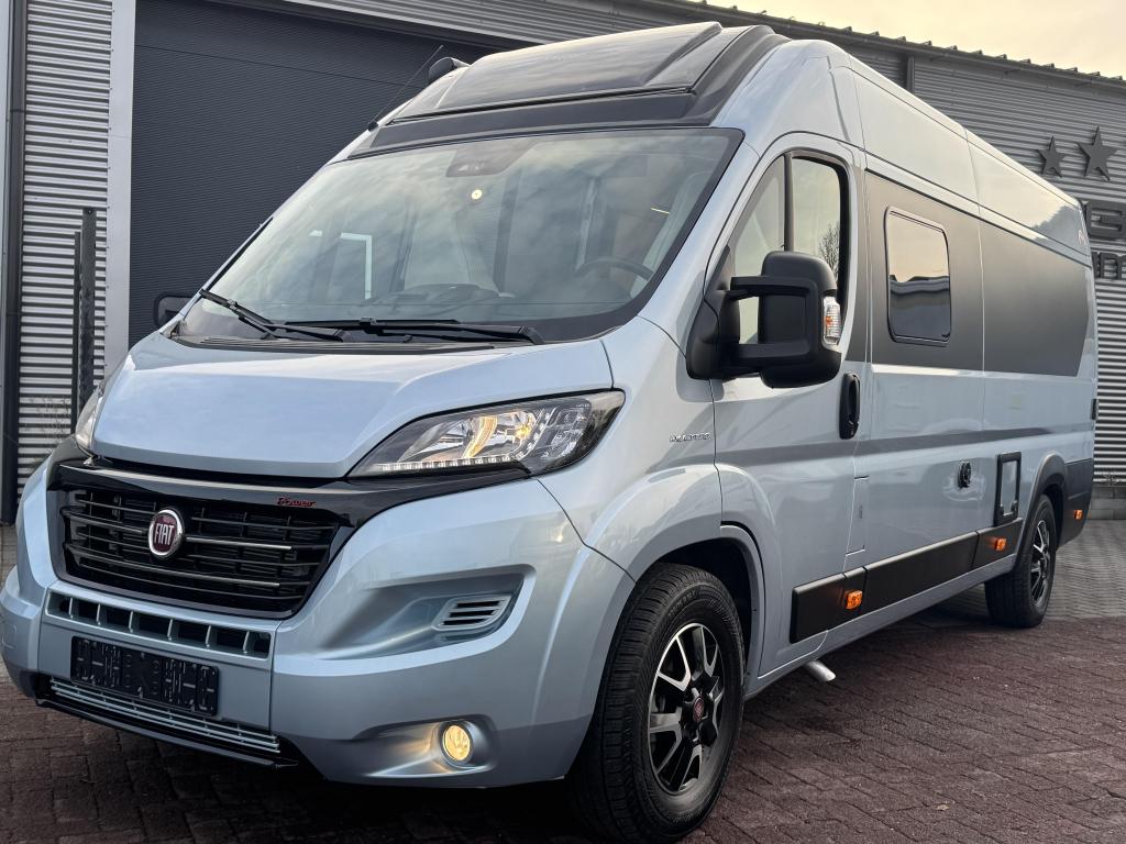 Caravans And Camping Mooveo