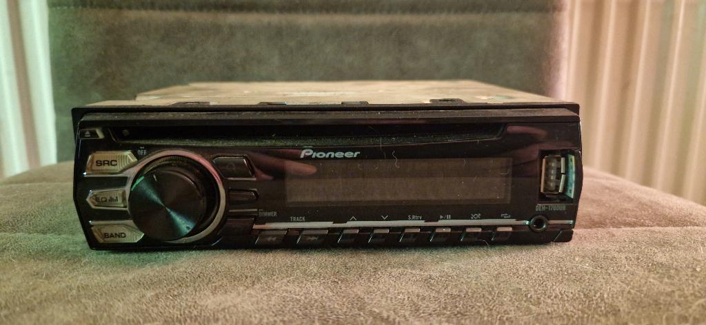 Pioneer DEH-1700UB Autoradio (CD / USB / AUX), Ophalen of Verzenden, Gebruikt