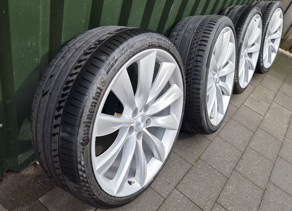 Originele Tesla 21-inch breedset velgen incl TPMS-sensoren, Ophalen, Gebruikt, Velg(en), 265 mm