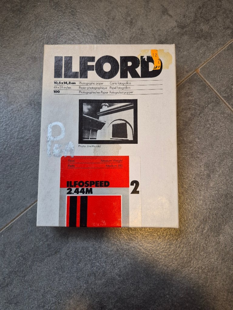 Ongeopend Ilford Ilfospeed 2.44M zwart-wit fotopapier, Satijn, Ilford, Nieuw, Voor natte techniek