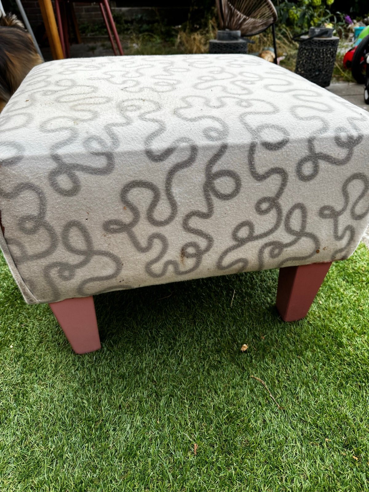 Gratis hocker/bijzet poef voor opknapbeurt, Ophalen, Minder dan 50 cm, Gebruikt, Vierkant