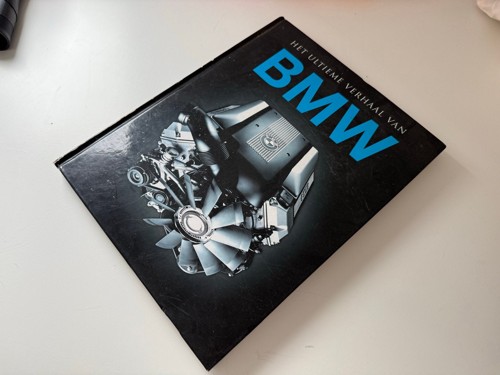 Het Ultieme Verhaal van BMW - Boek, Boeken, Ophalen of Verzenden, Gelezen, BMW