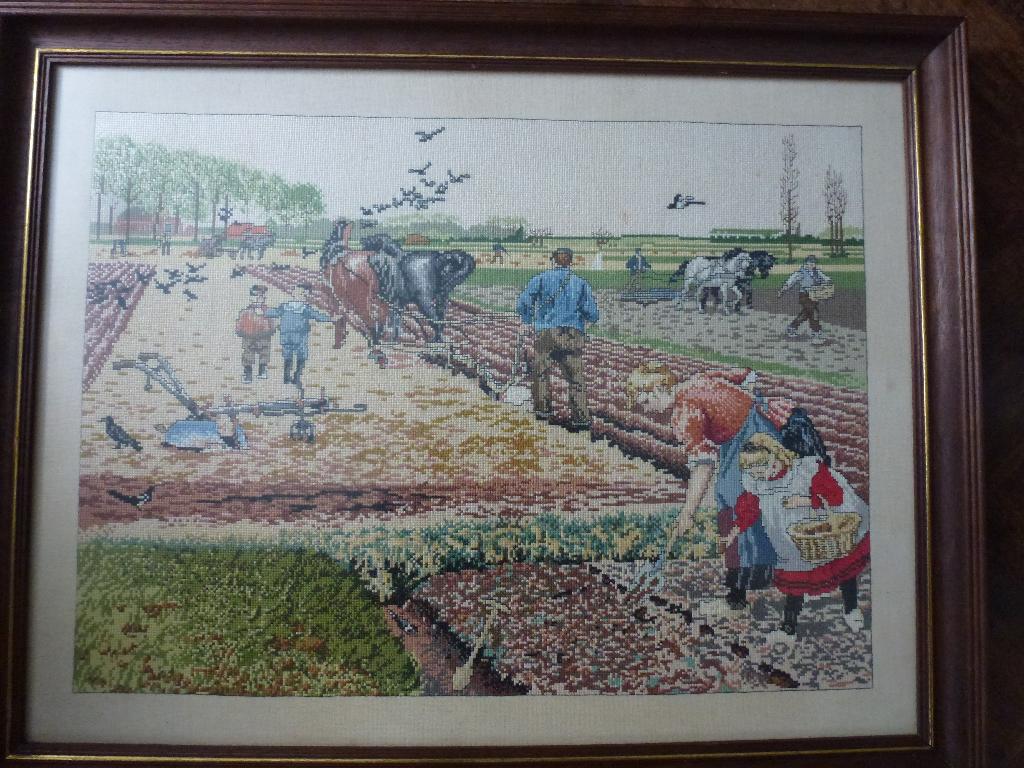 Mooi geborduurd "Ot en Sien werken op het land", Ophalen of Verzenden, Zo goed als nieuw, 50 tot 75 cm, Schilderij