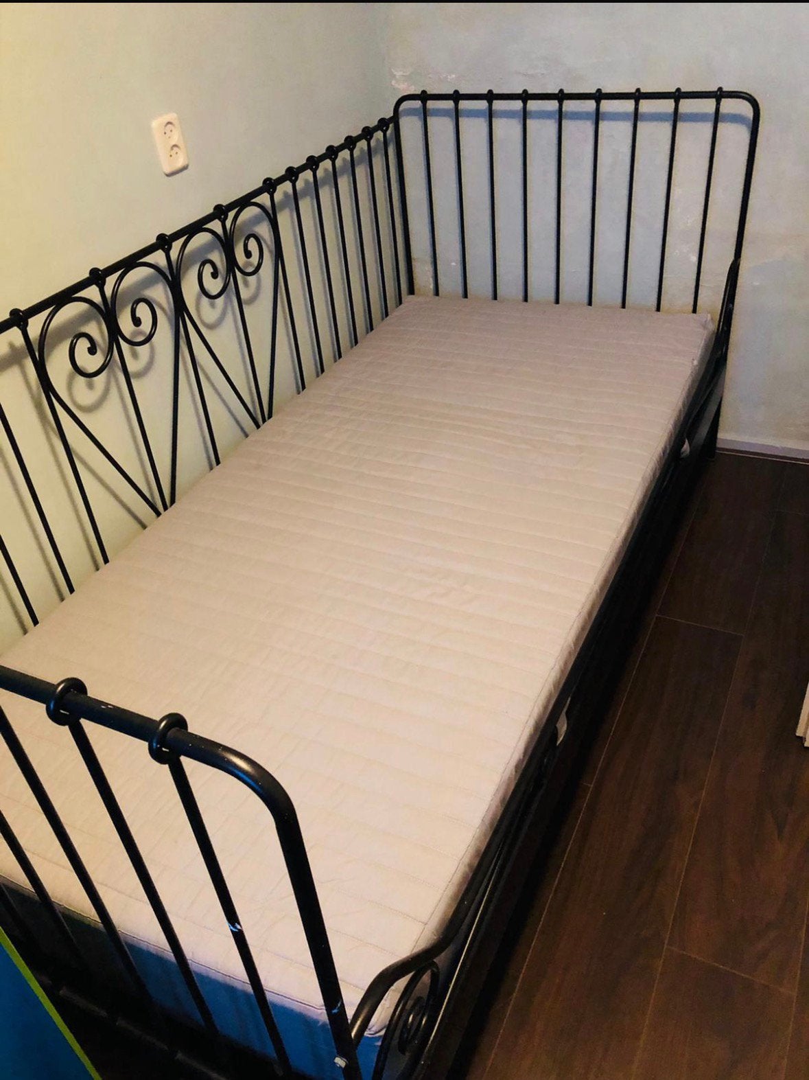 Bed (zonder matras), Ophalen, Gebruikt, Eenpersoons, Zwart