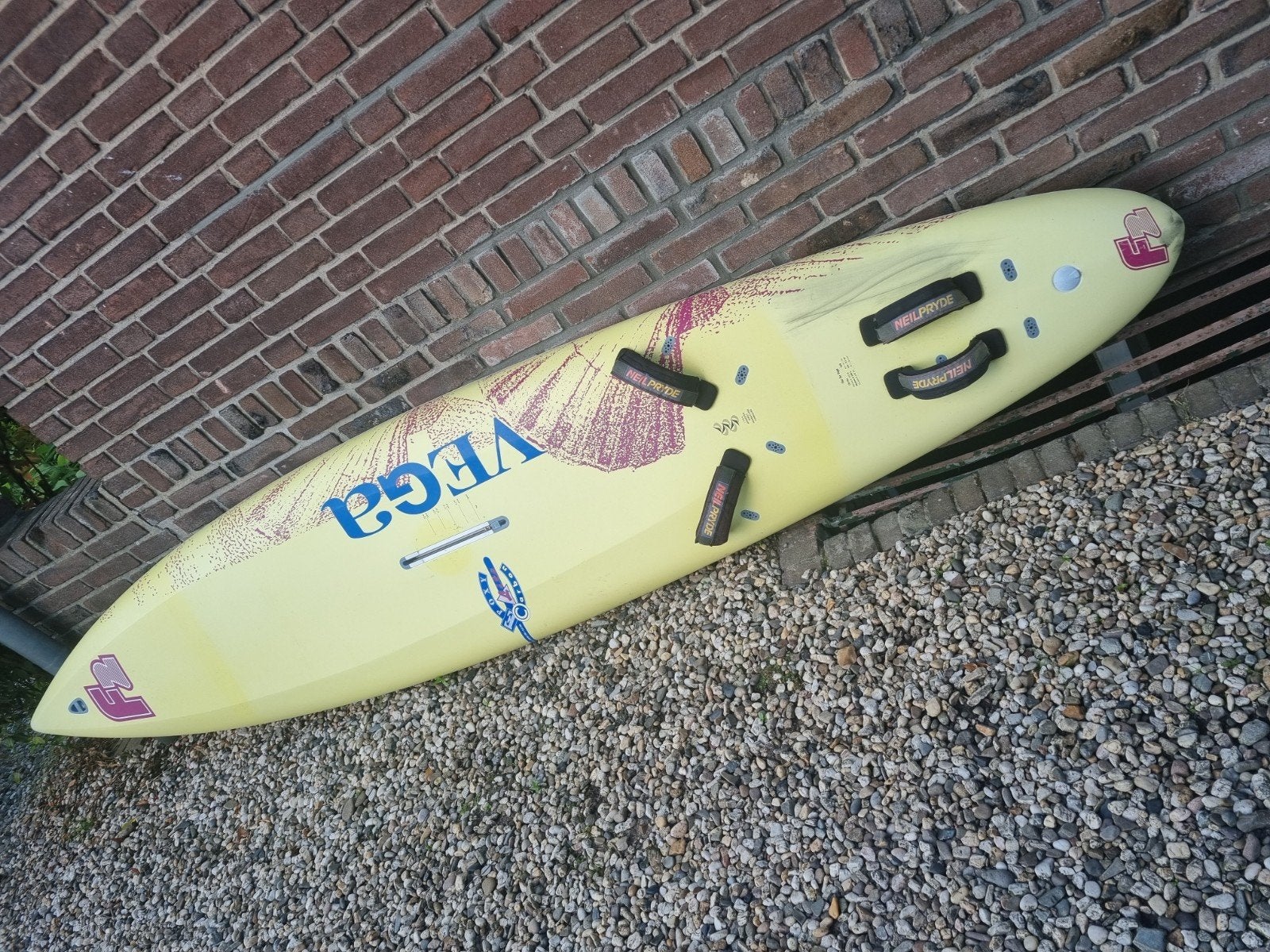 Windsurfplank F2 Vega, 250 tot 300 cm, Gebruikt, F2, Ophalen of Verzenden