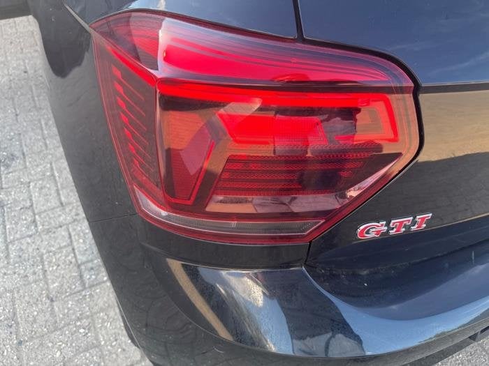 Achterlicht links van een Volkswagen Polo, Gebruikt, -, Volkswagen, -