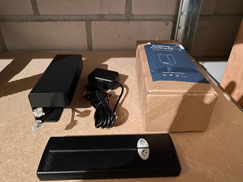Auping connect - Smart bed control, Ophalen of Verzenden, Zo goed als nieuw, Eenpersoons