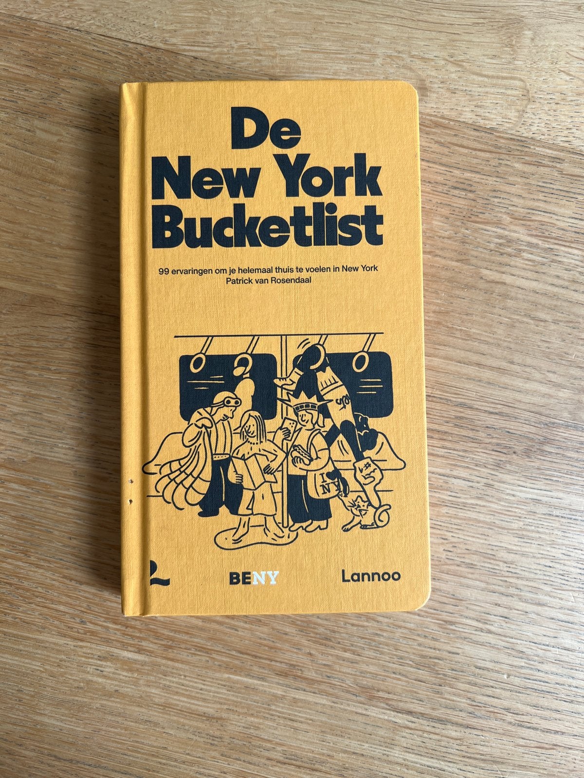 De New York Bucketlist - 99 ervaringen, Boeken, Reisgidsen, Overige merken, Ophalen of Verzenden, Zo goed als nieuw, Reisgids of -boek