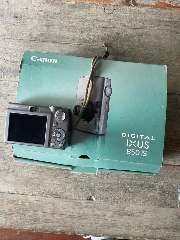 Canon Digital Ixus 850 IS Compact Camera, Audio, Tv en Foto, Fotocamera's Digitaal, Ophalen, Canon, Gebruikt, Canon Europa N.V. Bovenkerkerweg 59 1185 XB Amstelveen Nederland