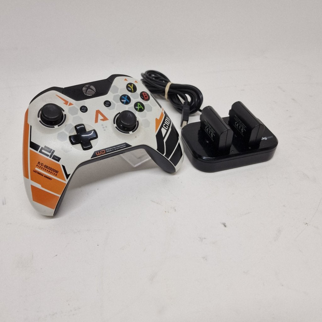 Microsoft Xbox TitanFall Limted Edition Controller |, Microsoft, Zo goed als nieuw, Support@microsoft.com, Microsoft Corporation
One Microsoft Way
Redmond, WA 98052-6399
USA