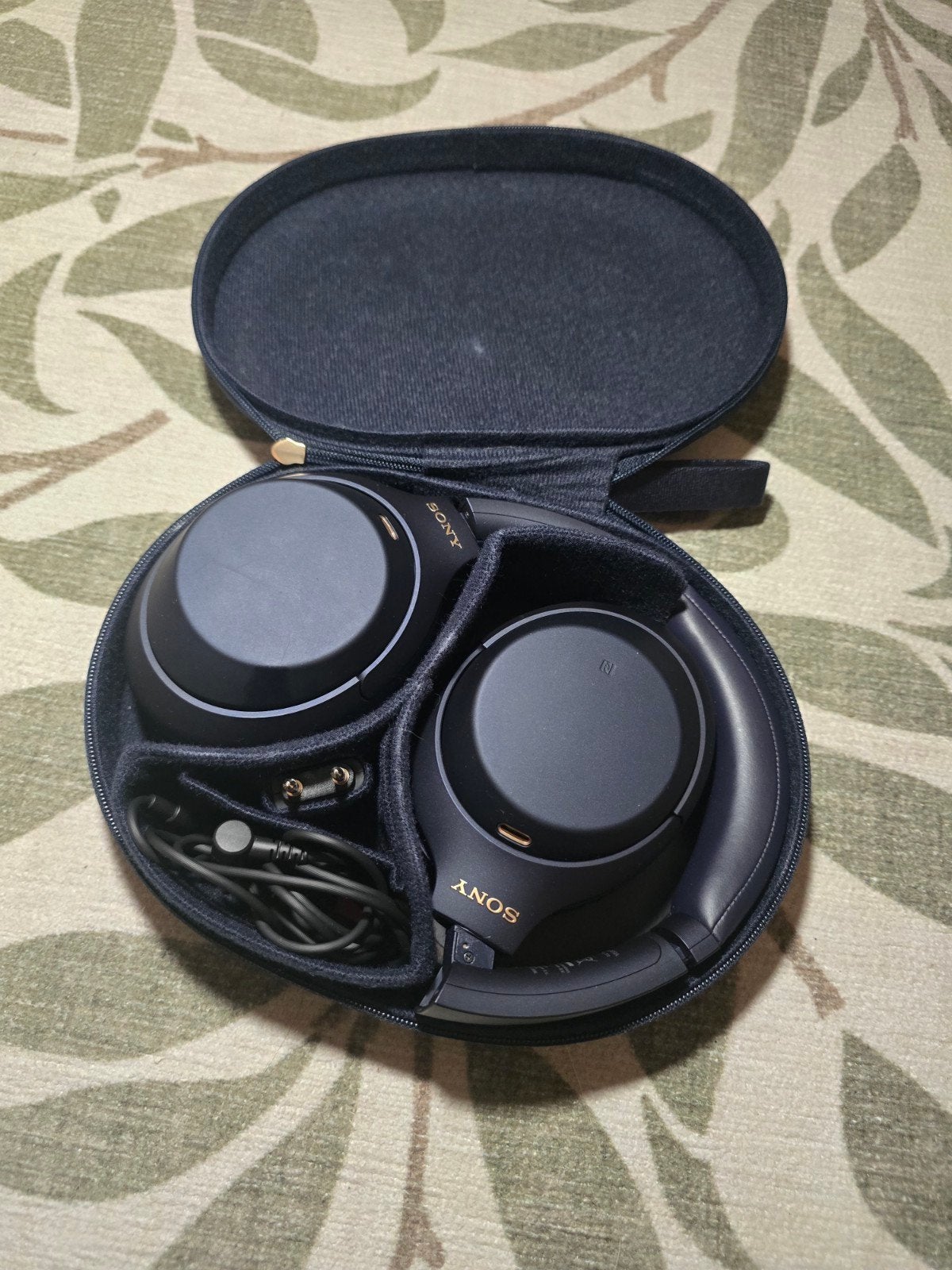 Sony WH-1000XM4 Draadloze Noise-Cancelling Koptelefoon, Ophalen of Verzenden, Zo goed als nieuw, Zwart, Draadloos