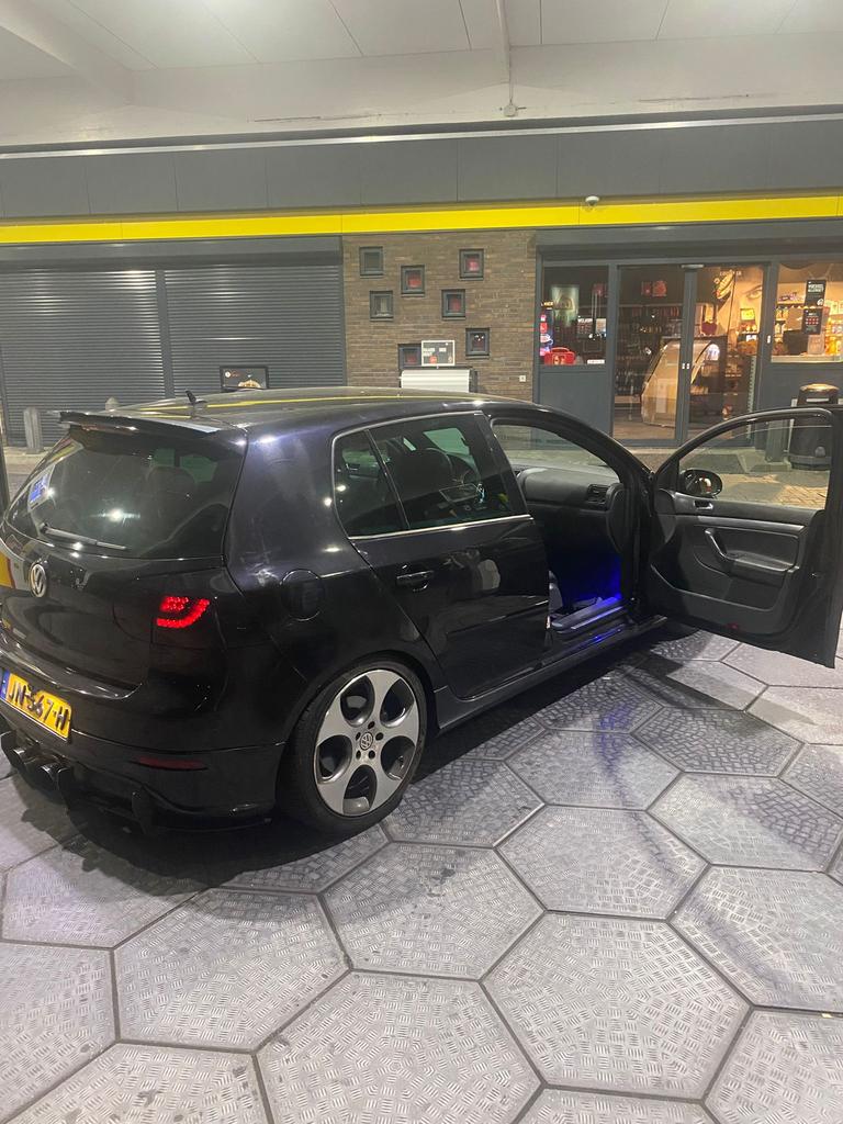Golf MK5 gti +300pk, Auto's, Volkswagen, Bedrijf, Benzine, Hatchback, Geïmporteerd, Zwart, Ophalen