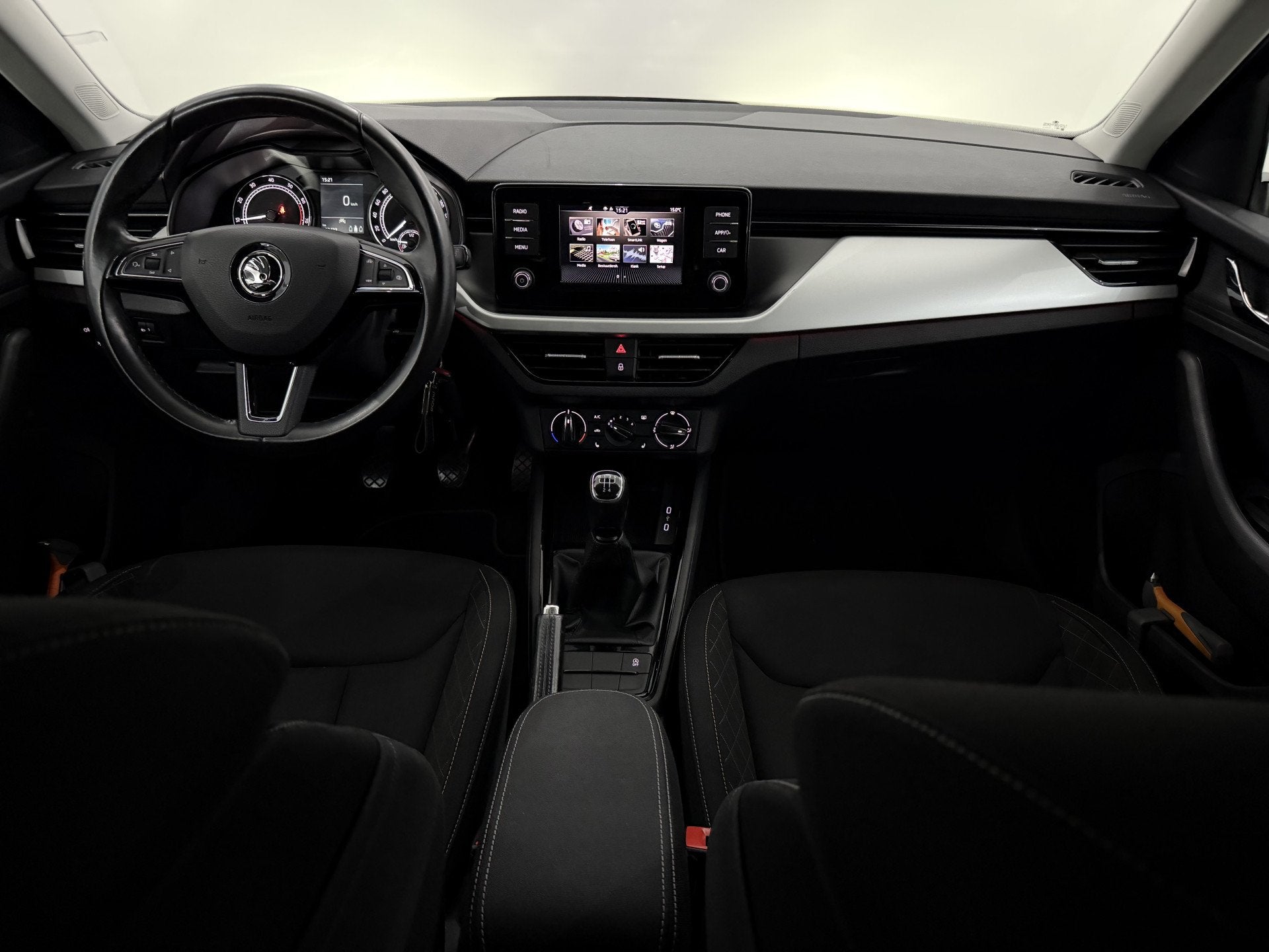 Skoda Kamiq 1.0 TSI Active Airco, Apple carplay, Parkeersens, Auto's, Skoda, Voorwielaandrijving, Stof, Euro 6, Bedrijf