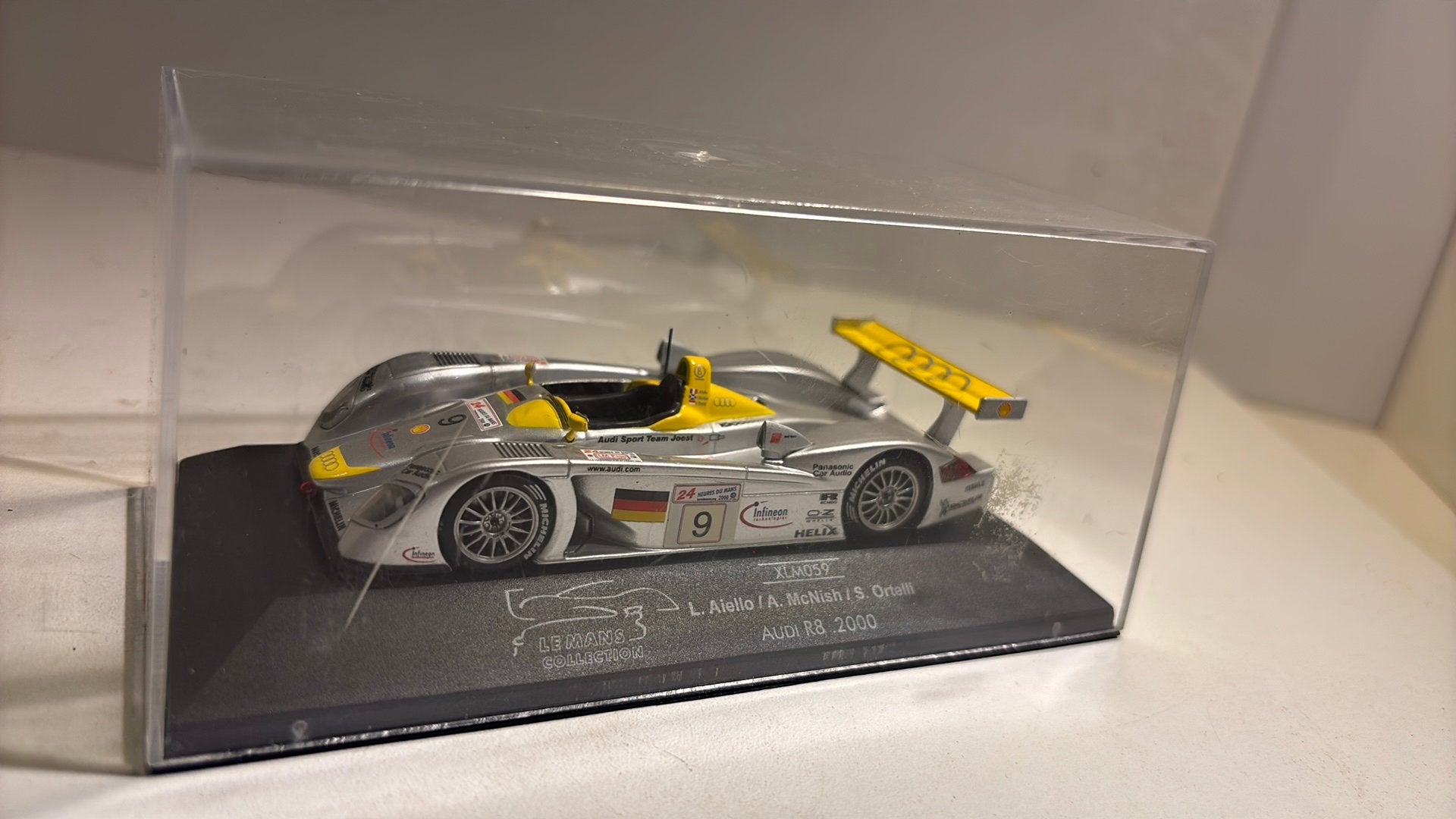Audi r8 le mans 2000 vitesse 1.43, Overige merken, Auto, Ophalen of Verzenden, A