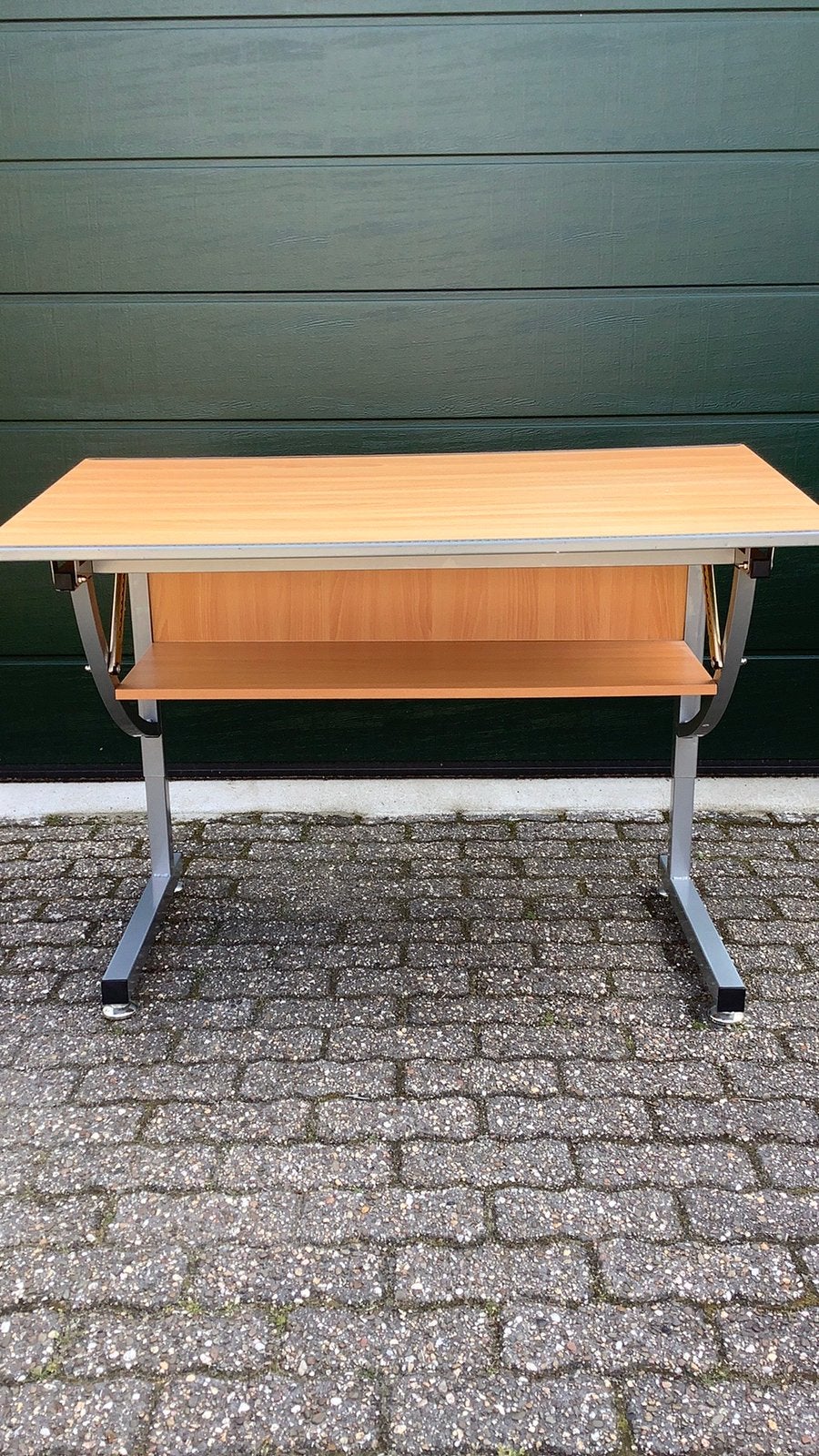ZIT/STA BUREAU, Huis en Inrichting, Ophalen, Gebruikt, Zwart, Bureaukruk
