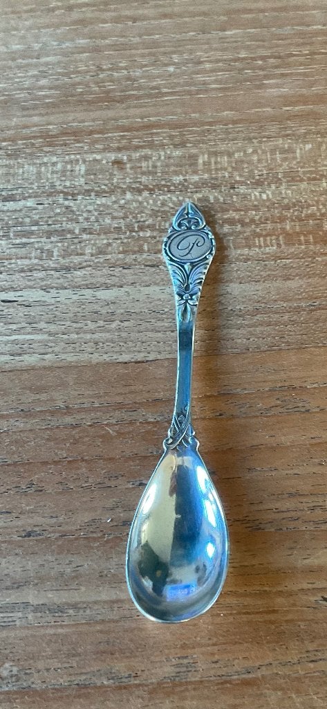 Zilveren lepeltje letter lepel P, Antiek en Kunst, Ophalen of Verzenden