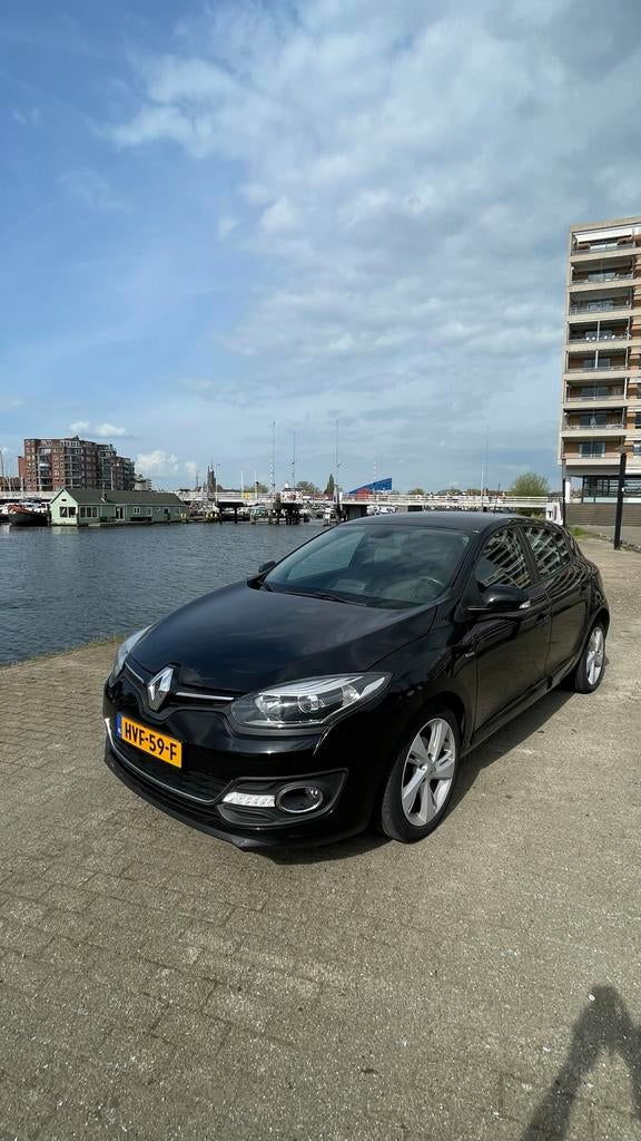 Renault Mégane 1.2 TCE 2014, Auto's, Renault, Voorwielaandrijving, 4 cilinders, Zwart, Particulier