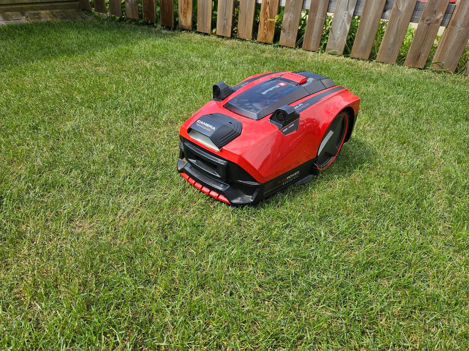 Einhell Freelexo Cam Plus 600 Robotmaaier met AI Camera, Tuin en Terras, Einhell, Ophalen of Verzenden, Zo goed als nieuw, Minder dan 20 cm