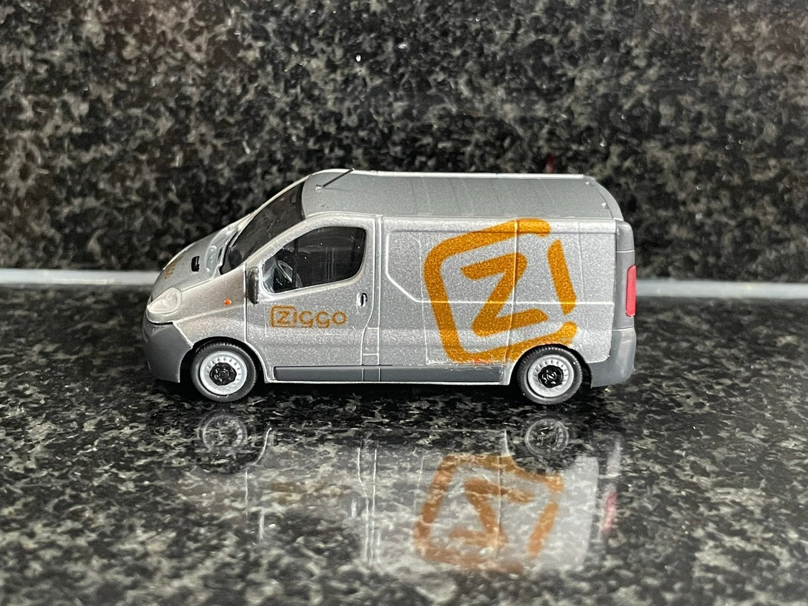 Decals transfer set Ziggo monteur tv internet servicebus H0, Verzenden, Nieuw