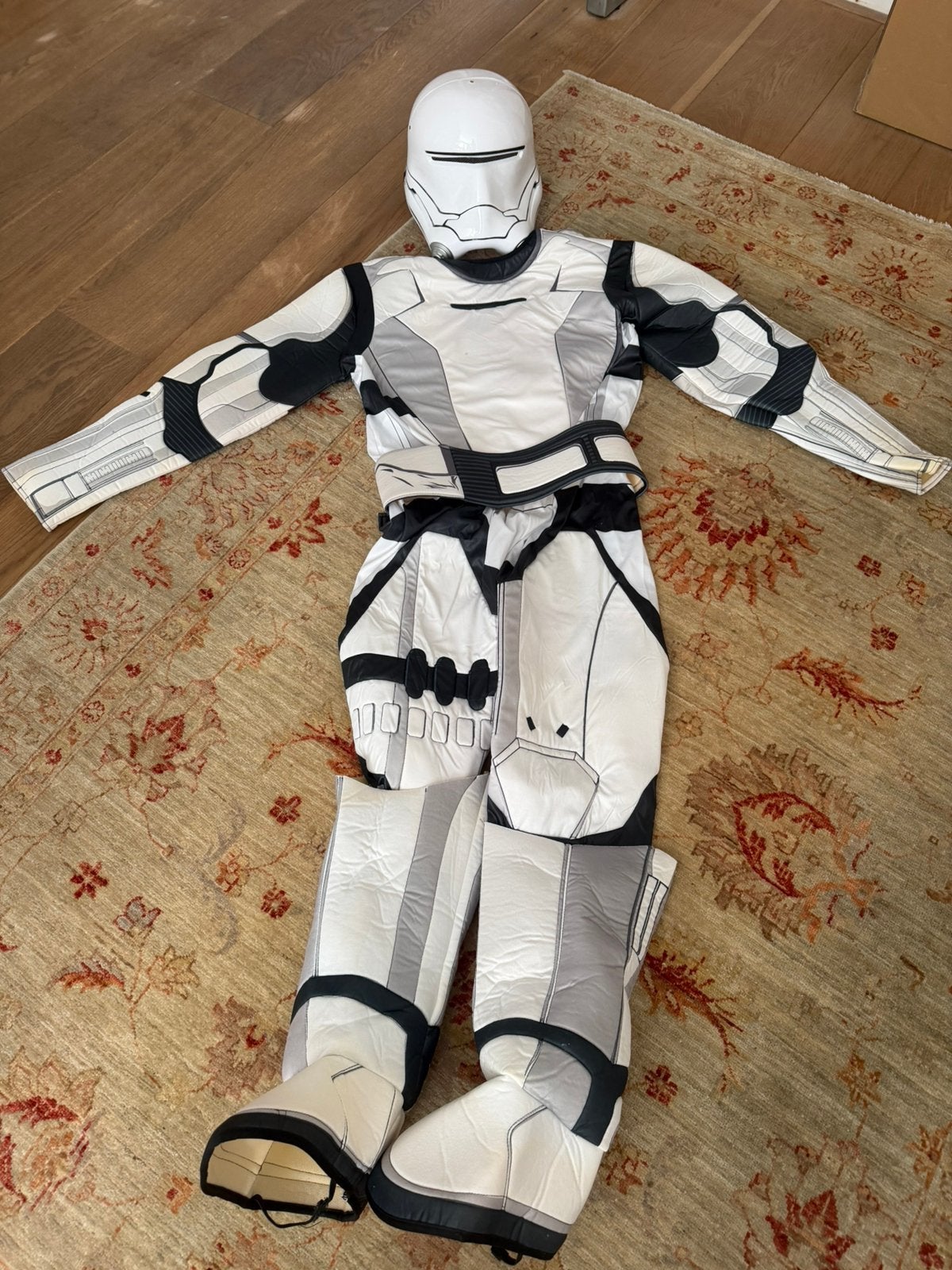 Star wars kostuum, Ophalen of Verzenden, Zo goed als nieuw, 170 of groter