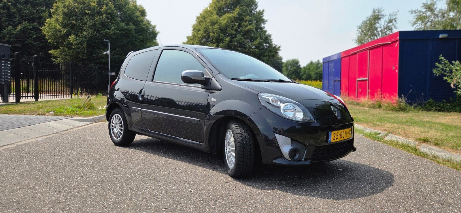Renault Twingo 1.2 16V 2011  met Airco en Nieuwe APK!!!!, 839 kg, 74 pk, 4 cilinders, 4 stoelen