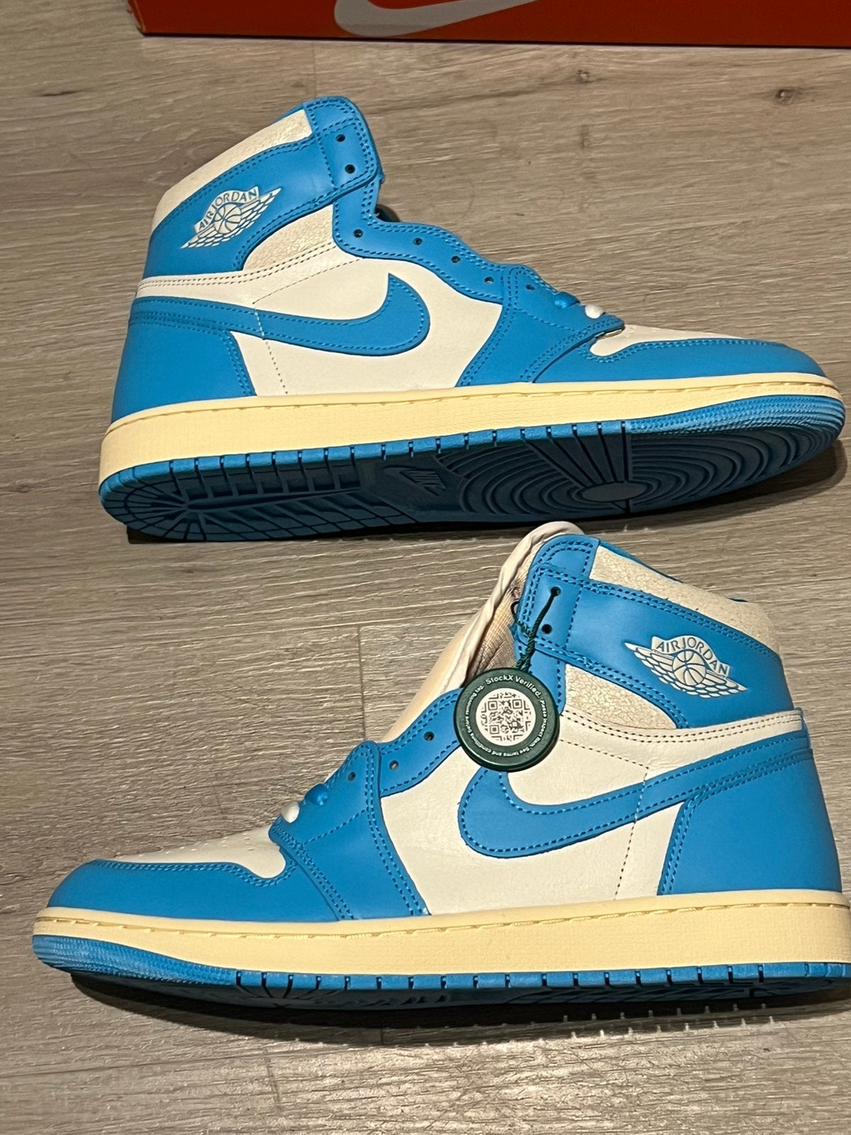 Air Jordan 1 “UNC reimagined”, Kleding | Heren, Schoenen, Blauw, Nieuw, Ophalen of Verzenden, Sneakers of Gympen