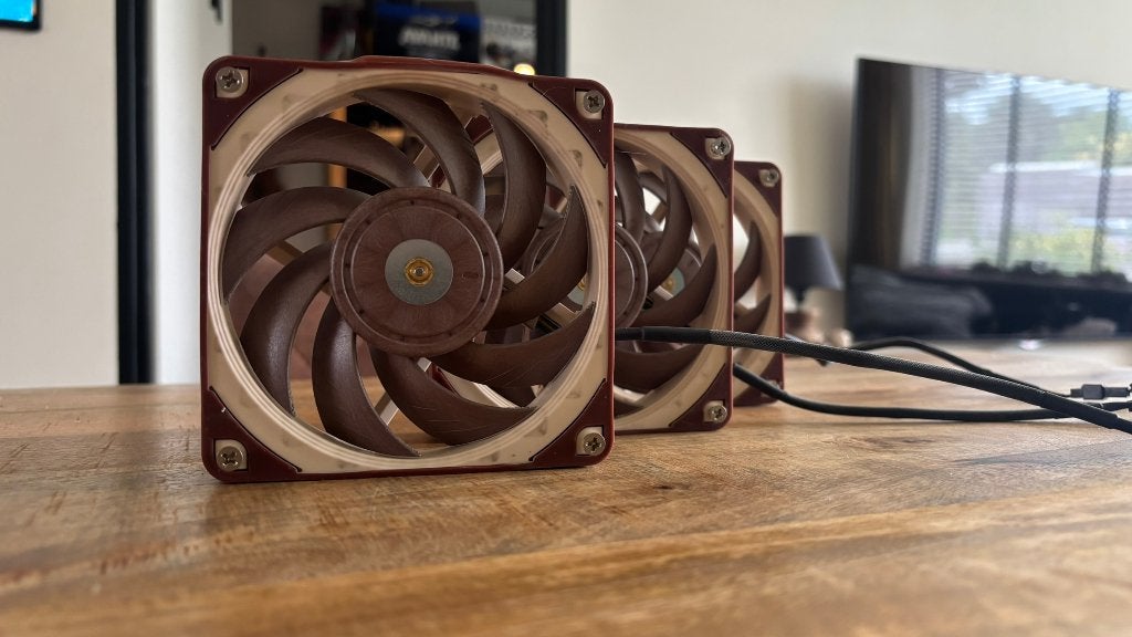 3x Noctua NF-A12x25 PWM Bruin, 120mm, Computers en Software, Computerkoelers, Ophalen, Zo goed als nieuw, Luchtkoeling