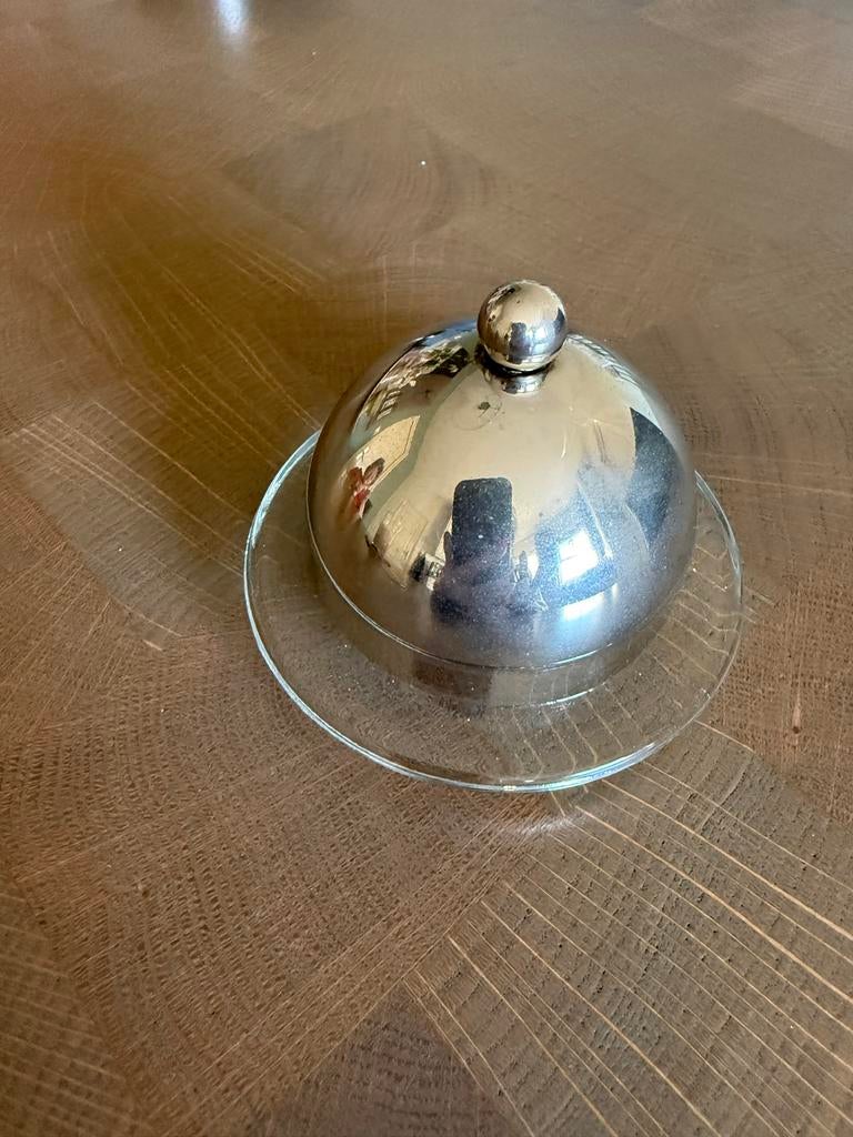 Glazen boterkuipje met verzilverde stolp, Antiek en Kunst, Antiek | Goud en Zilver, Zilver, Ophalen of Verzenden