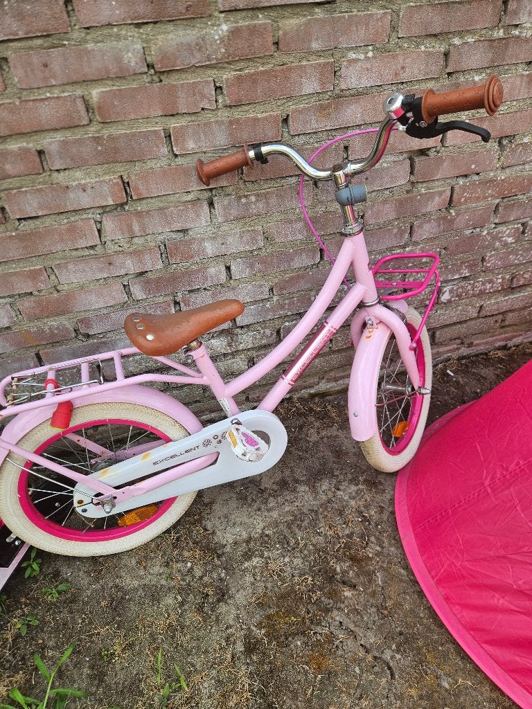 Kinderfietsjes, Ophalen, Zo goed als nieuw, 16 tot 20 inch