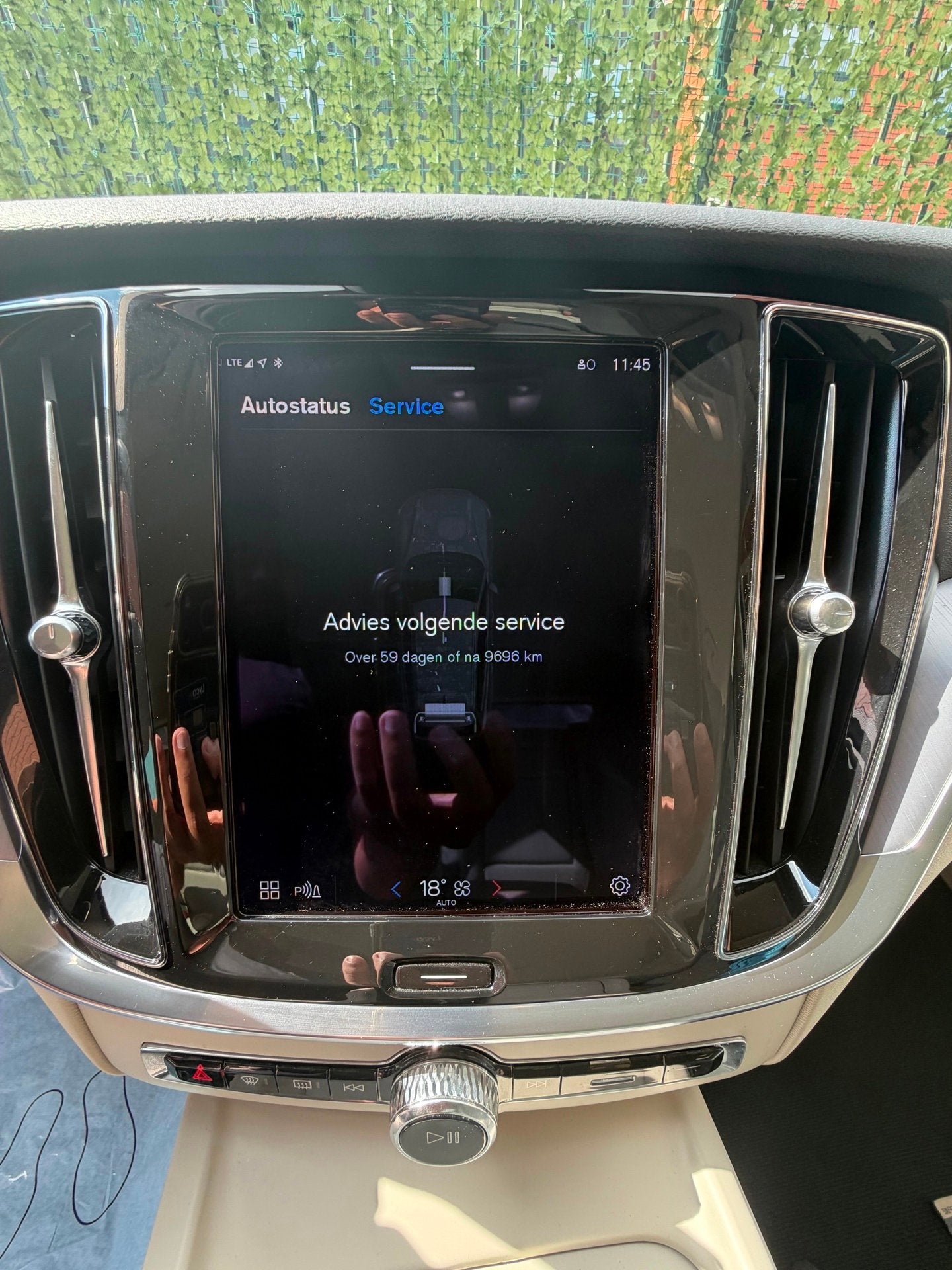 Foto 21 van Volvo V60 2.0 B3 Essential grijs 2022 1EIG|LED|NAVI|NAP