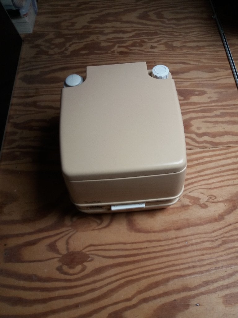 chemisch toilet voor op de camping, Ophalen, Gebruikt