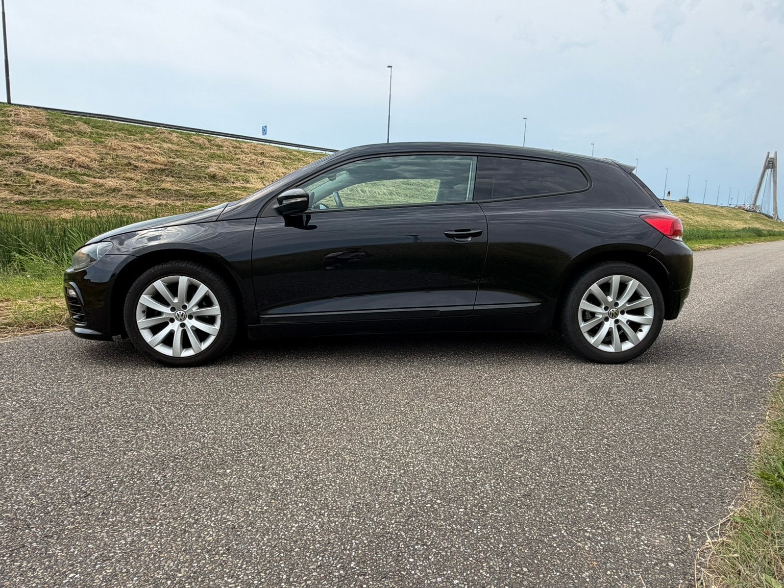 Volkswagen Scirocco 1.4 TSI/2011/nieuwe ketting/nieuwe apk/, Voorwielaandrijving, Stof, 4 cilinders, 1219 kg