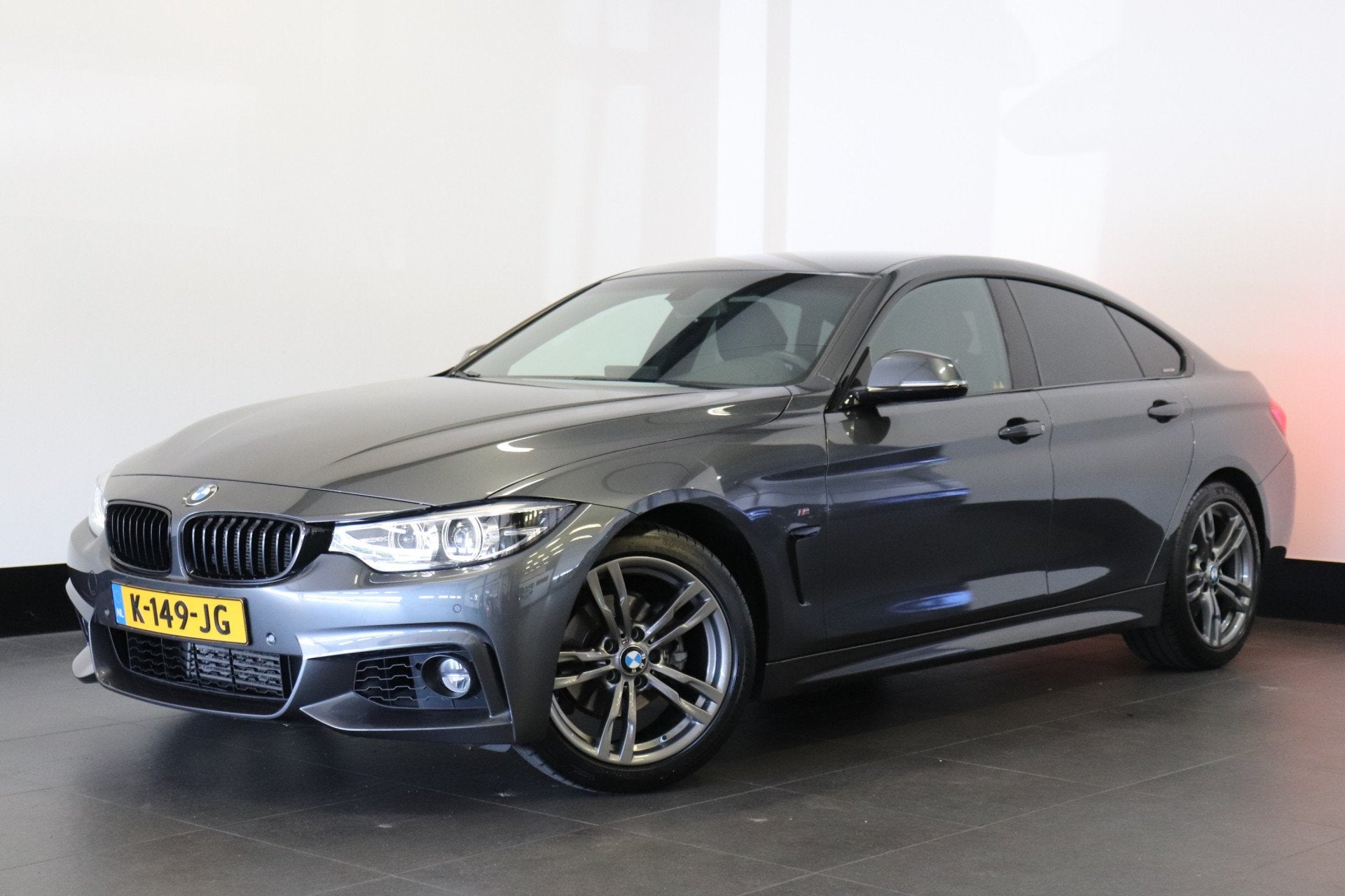 BMW 4 Serie Gran Coupé 418i M Sport Corporate Lease Dealer, Auto's, BMW, Automaat, Gebruikt, Leder en Stof, Origineel Nederlands
