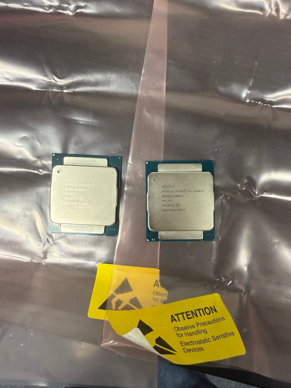 2x Intel Xeon E5-2630V3 2.40Ghz Processor, Computers en Software, Processors, Gebruikt, 8-core, 2 tot 3 Ghz, Ophalen of Verzenden