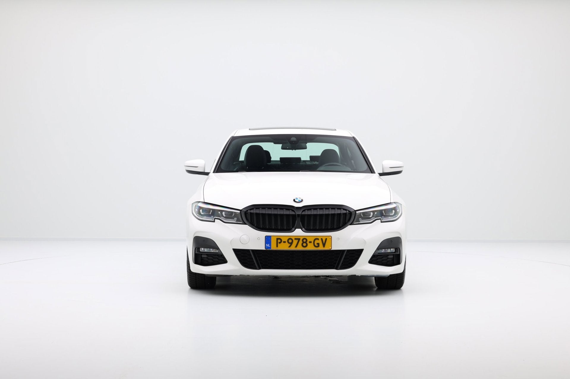 Foto 8 van BMW 3-serie 318i M Sport Aut. Navi|Leder-Alcantara|1e Eig|Pa