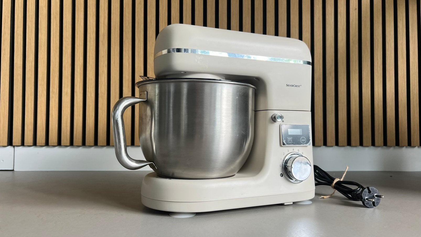 Complete Silvercrest Keukenmachine / Keukenmixer – Inclusief, 3 tot 4 liter, Ophalen, Nieuw, 3 snelheden of meer