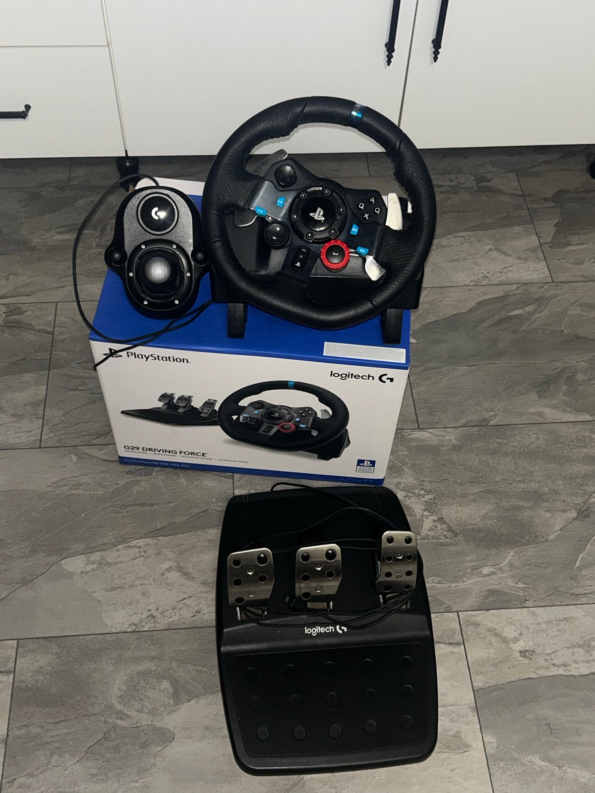 Logitech G29 Racestuur + shifter + The Crew Motorfest, Ophalen, Racestuur, Force feedback, PlayStation