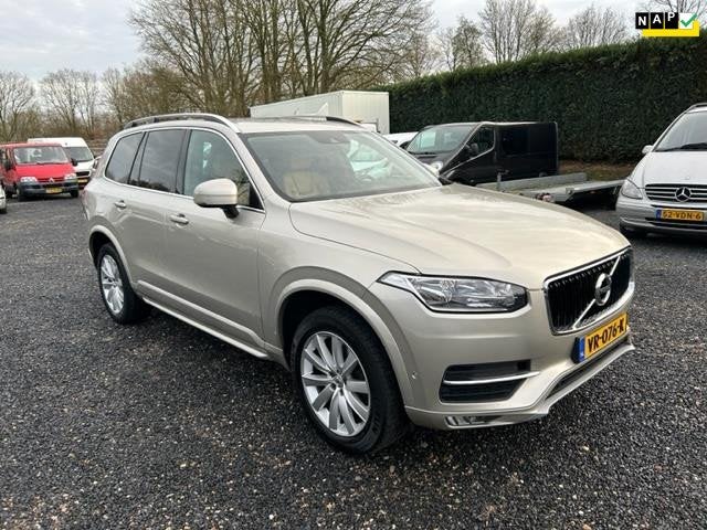 Volvo XC90 2.0 D5 AWD First Edition grijs kenteken, Navigatiesysteem, Gebruikt, Euro 6, 4 cilinders