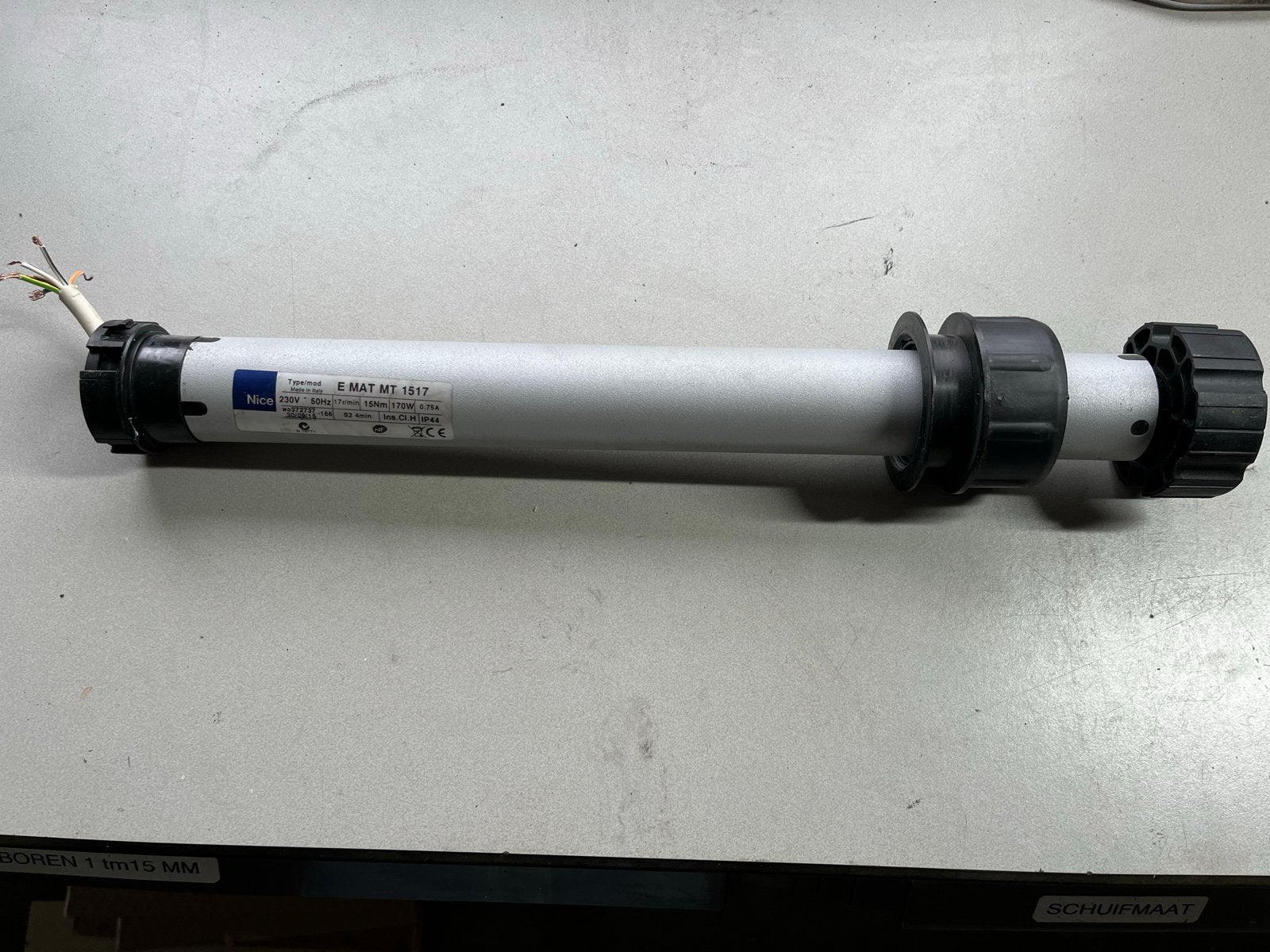 NICE Stafmotor (tbv screen)15Nm 170W voor rolluik/zonwerin, Doe-het-zelf en Verbouw, Motoren, Ophalen of Verzenden, Nieuw, Elektromotor