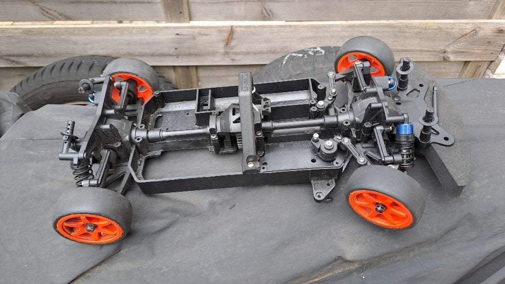 Kyosho Rc car Chassis, Nitro, roller., Gebruikt, Ophalen of Verzenden, Schaal 1:10, Auto onroad