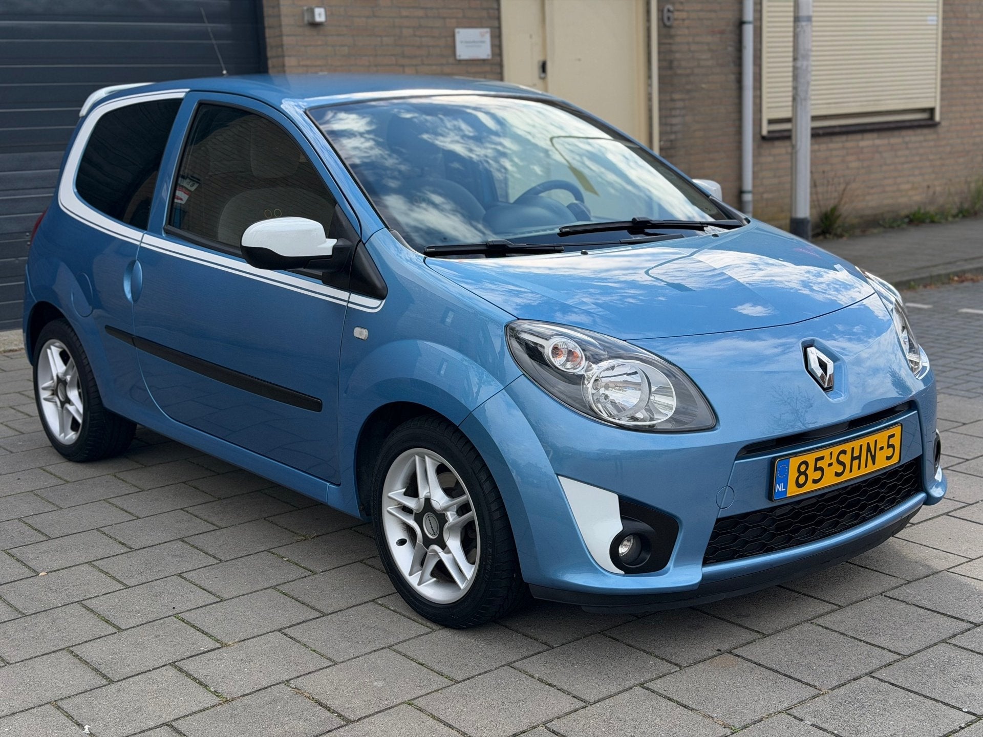 Renault Twingo 1.2-16V Collection Apk Airco Elekt pakket rij, Auto's, Gebruikt, Beige, 4 cilinders, Metallic lak