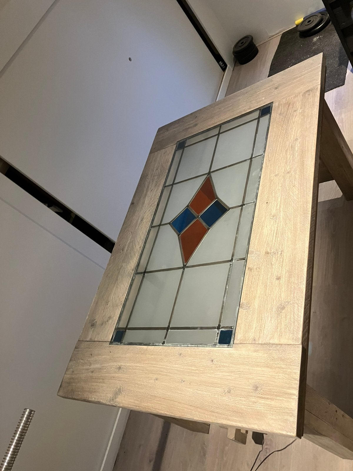 Te koop super gave tafel van steigerhout / glas in lood, Huis en Inrichting, Tafels | Eettafels, Rechthoekig, 50 tot 100 cm, Ophalen of Verzenden