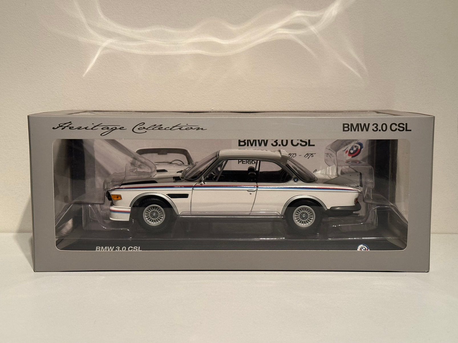 BMW 3.0 CSL (1973) | MiniChamps Heritage ed. | schaal 1:18, Hobby en Vrije tijd, Ophalen of Verzenden, Zo goed als nieuw, MiniChamps