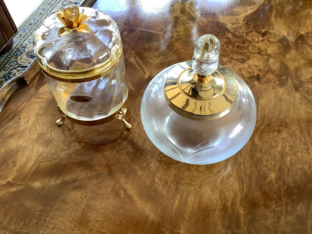 2 mooie glazen potten bieden, Verzamelen, Swarovski, Ophalen of Verzenden, Zo goed als nieuw, Sieraad of Horloge